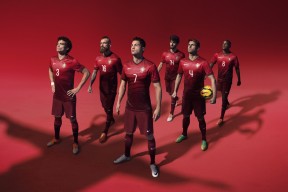 开云中国官网-张雨霏社交平台互动回应网友提问，张雨霏霸气回应